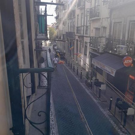 Chiado / Carmo Small Artist Lodge Лиссабон Экстерьер фото