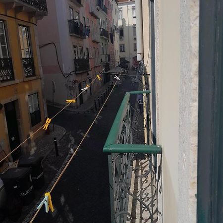 Chiado / Carmo Small Artist Lodge Лиссабон Экстерьер фото